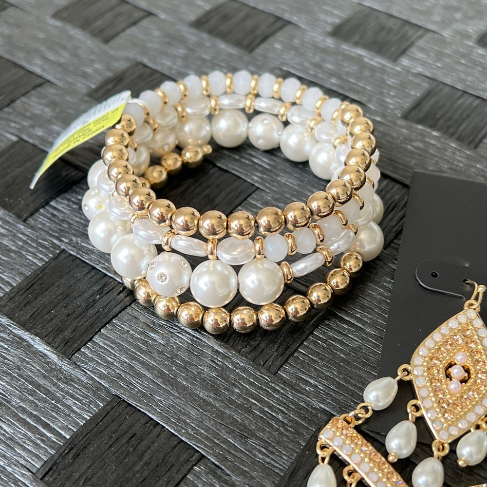 INC Jewelry Set - Picture 5 of 11